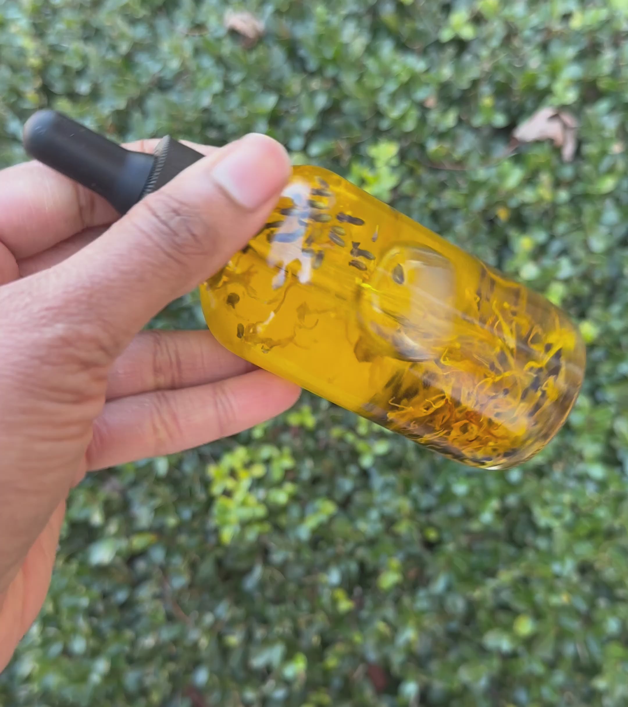 Load video: Herbal Hair Oil with Batana Oil, Fenugreek, Calendula, Seamoss