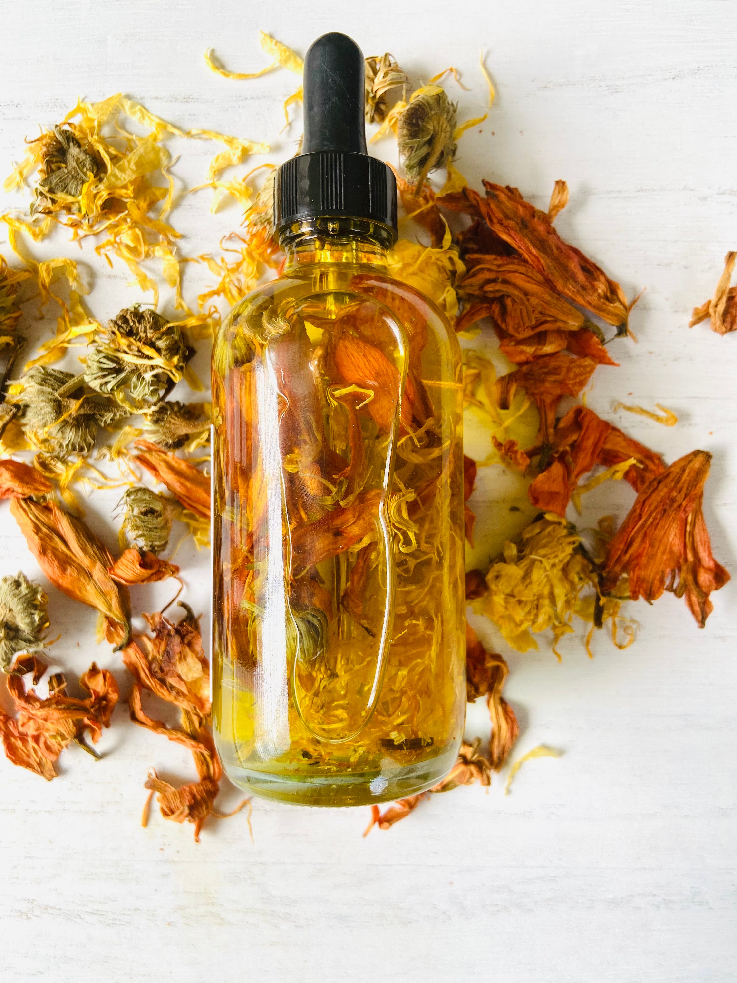 Lily & Calendula Oil, Organic Infused oil, Body Oil, Moisturizer, Yoni Flower oil, Calendula oil, Beauty oil, Jojoba oil, hair and body oil - LenaLoveNaturals